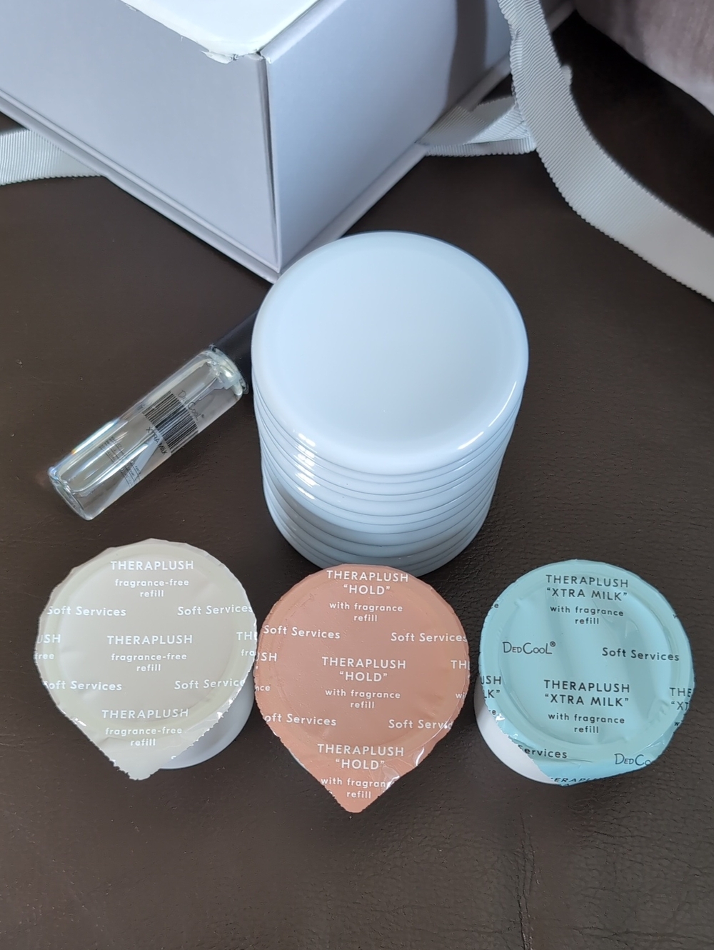 Soft Services Theraplush Overnight Retinol Hand Cream Set • Case + 3 Refill Pods